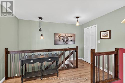 1034 Pine Grove Road, Penetanguishene, ON - Indoor Photo Showing Other Room