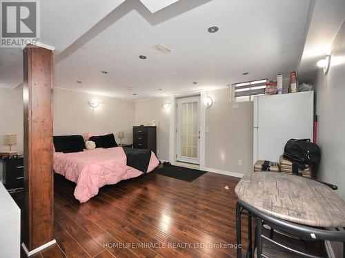10 Grasspoint Square, Brampton, ON - Indoor