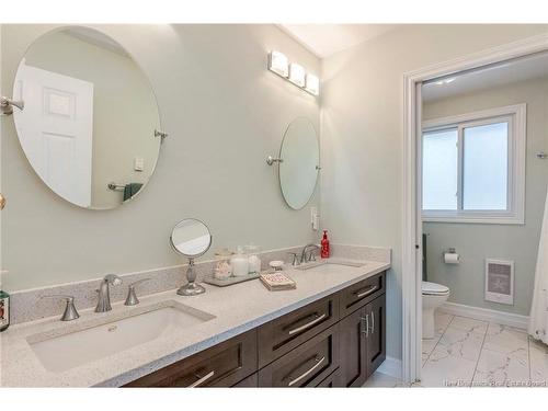 6 Lori Crt, Rothesay, NB 