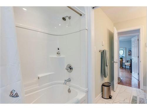 6 Lori Crt, Rothesay, NB 