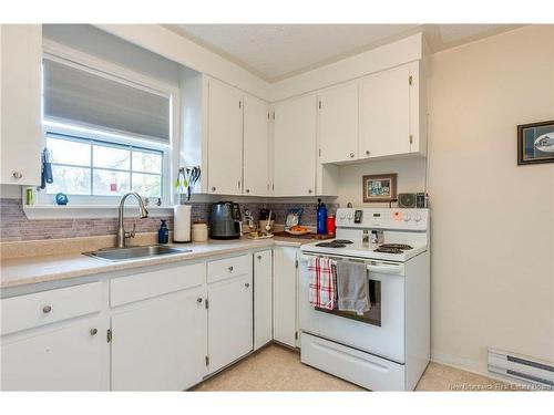 6 Lori Crt, Rothesay, NB 