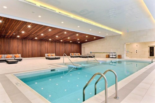 Piscine - 3803-1300 Boul. René-Lévesque O., Montréal (Ville-Marie), QC - Indoor Photo Showing Other Room With In Ground Pool