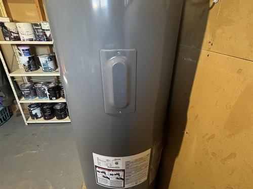 25 Brooks Street, Manitouwadge, ON - Indoor Photo Showing Basement