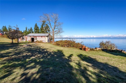 4976 David Rd, Royston, BC 