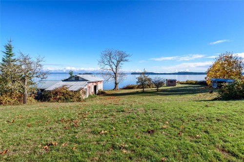 4976 David Rd, Royston, BC 