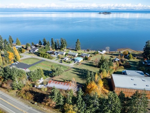 4976 David Rd, Royston, BC 