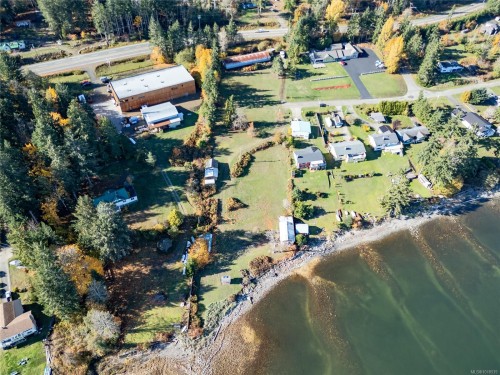 4976 David Rd, Royston, BC 