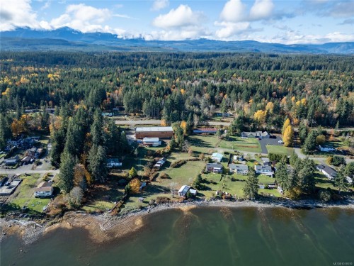 4976 David Rd, Royston, BC 