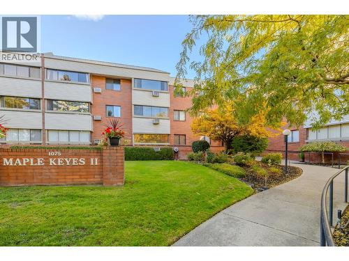1075 Bernard Avenue Unit# 114  Kelowna, BC V1Y 6P7