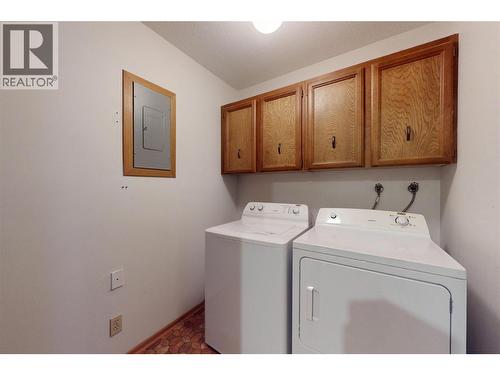 1075 Bernard Avenue Unit# 114, Kelowna, BC - Indoor Photo Showing Laundry Room