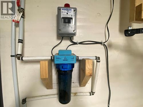 541 24 Highway, Little Fort, BC - Indoor Photo Showing Other Room