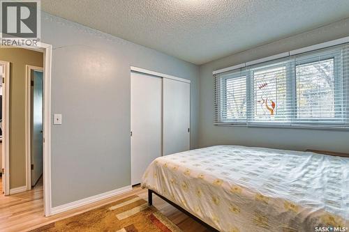 3030 2Nd Avenue, Regina, SK - Indoor Photo Showing Bedroom