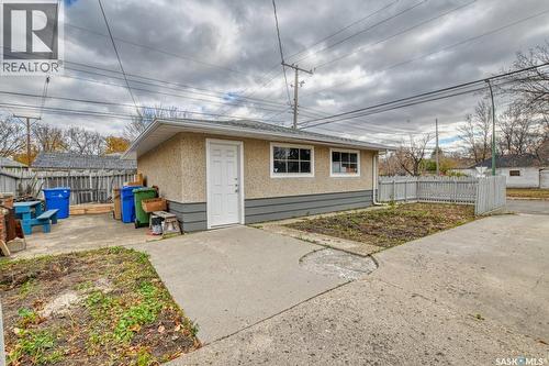 3030 2Nd Avenue, Regina, SK - Outdoor