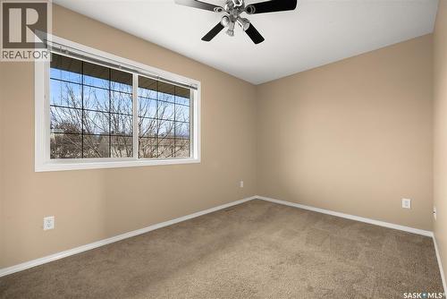 2750 Cranbourn Crescent, Regina, SK - Indoor Photo Showing Other Room