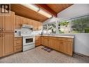 405 Macleod Lane, Ashcroft, BC  - Indoor Photo Showing Kitchen 