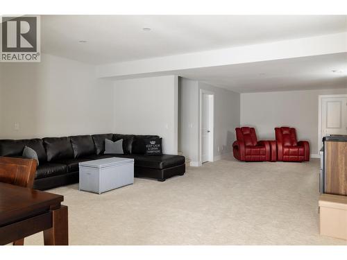 2363 Hawks Boulevard, West Kelowna, BC - Indoor