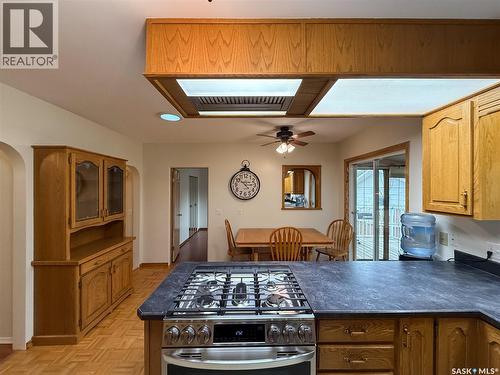 220 1St Street W, Ponteix, SK - Indoor Photo Showing Kitchen