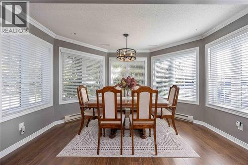 1520 Venetian Boulevard Unit# M101, Point Edward, ON - Indoor Photo Showing Dining Room