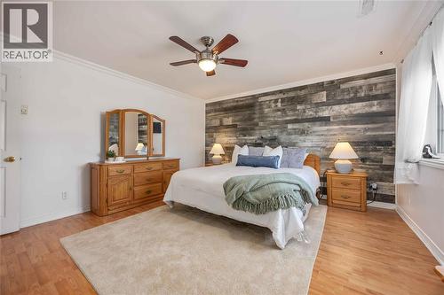 1520 Venetian Boulevard Unit# M101, Point Edward, ON - Indoor Photo Showing Bedroom