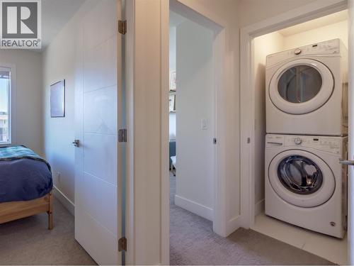 300 Drysdale Boulevard Unit# 17, Kelowna, BC - Indoor Photo Showing Laundry Room