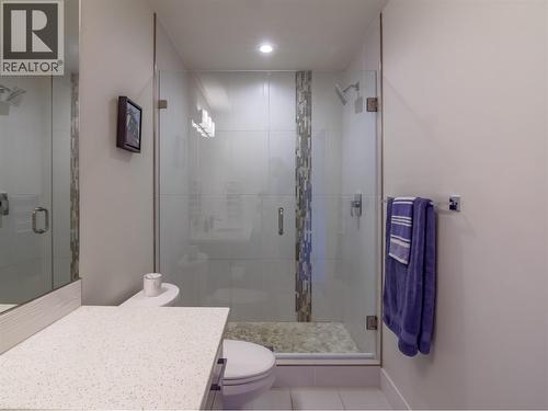 300 Drysdale Boulevard Unit# 17, Kelowna, BC - Indoor Photo Showing Bathroom