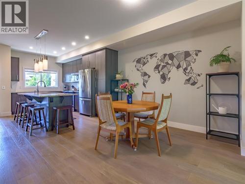 300 Drysdale Boulevard Unit# 17, Kelowna, BC - Indoor Photo Showing Dining Room