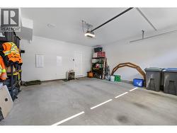 Spacious Garage - Sde By Side - 