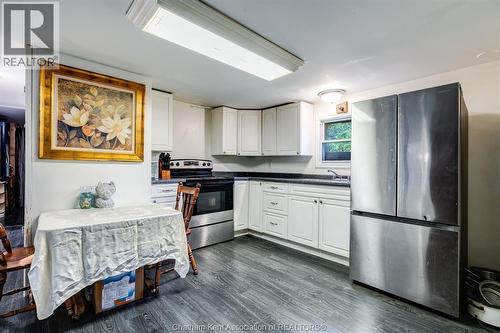 29338 Jane Road Unit# 52, Thamesville, ON - Indoor Photo Showing Kitchen