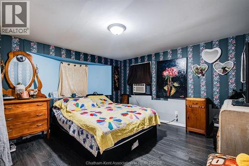 29338 Jane Road Unit# 52, Thamesville, ON - Indoor Photo Showing Bedroom