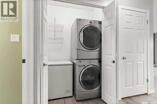3918 7Th Avenue E, Regina, SK - Indoor Photo Showing Laundry Room