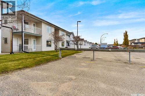 3918 7Th Avenue E, Regina, SK - Outdoor With Balcony