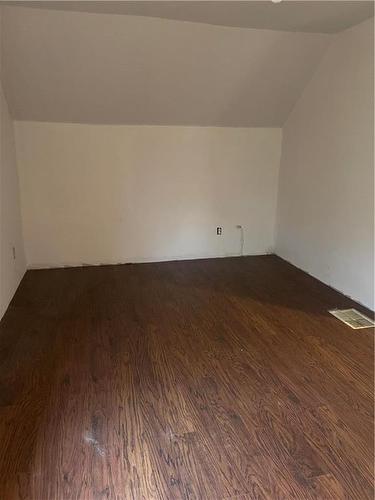 330 West Street, Swan River, MB - Indoor Photo Showing Other Room