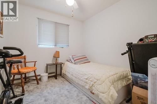 1055 Jasmine Road, Kelowna, BC - Indoor Photo Showing Bedroom