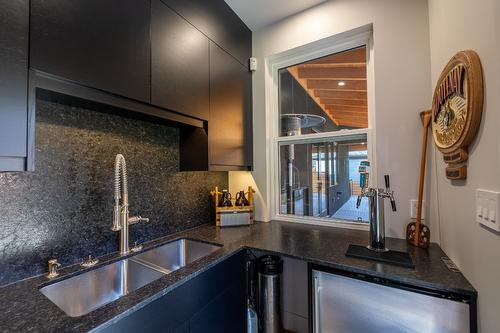 864 Antler Ridge Road, Windermere, BC - Indoor Photo Showing Kitchen With Double Sink