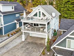 213-6732 LaPalma Loop  Kelowna, BC V1Z 3R8