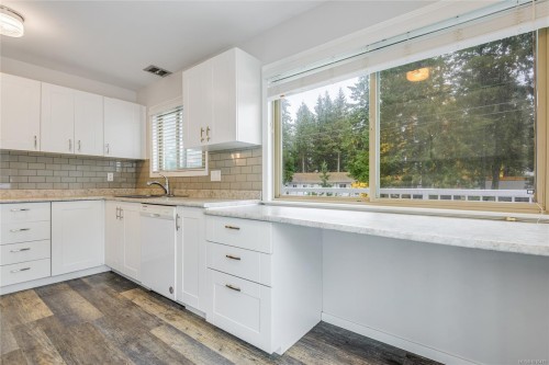 401 Cedar St, Campbell River, BC 