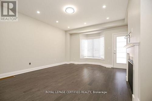 32 Dalbeattie Drive, Brampton, ON - Indoor Photo Showing Other Room