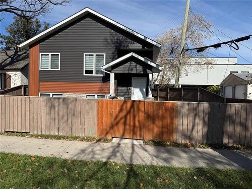 2 587 Tremblay Street, Winnipeg, MB - Outdoor