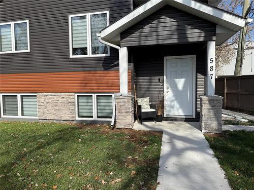 2 587 Tremblay Street, Winnipeg, MB - Outdoor