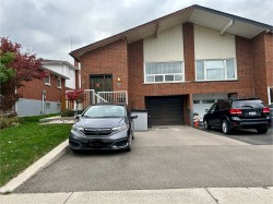 467 Fendalton Street  Mississauga, ON L5B 2L8