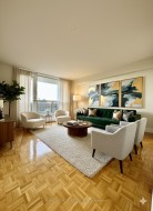 2101-666 Spadina Avenue  Toronto, ON M5S 2H8