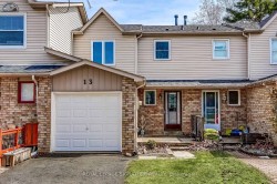 13 Hanning Court  Clarington, ON L1C 4R3