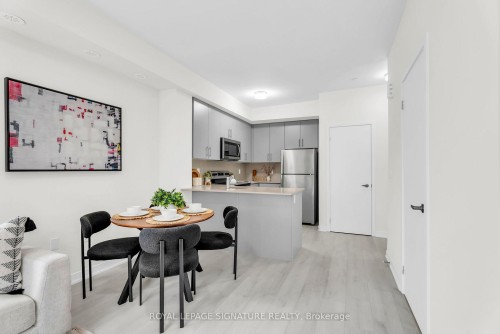 36-3409 Ridgeway Drive, Mississauga, ON - Indoor