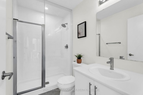 36-3409 Ridgeway Drive, Mississauga, ON - Indoor Photo Showing Bathroom