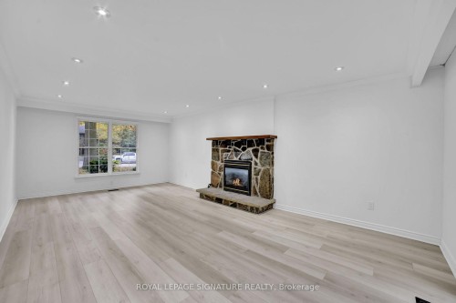 312 Dalewood Drive, Oakville, ON - Indoor Photo Showing Living Room With Fireplace