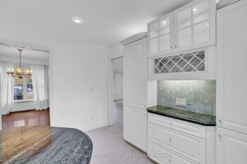 312 Dalewood Drive, Oakville, ON - Indoor