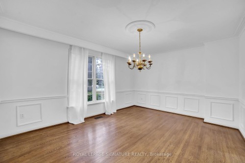 312 Dalewood Drive, Oakville, ON - Indoor Photo Showing Other Room