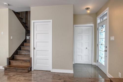 Hall - 654 Rue Joliette, Longueuil (Le Vieux-Longueuil), QC - Indoor Photo Showing Other Room
