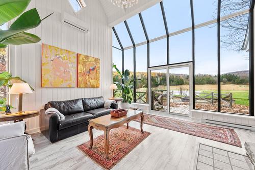 Living room - 40 Rg Des Érables, Brébeuf, QC - Indoor Photo Showing Other Room