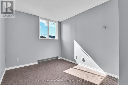 Bright Bedroom - 501 - 154 Nelson Street, Ottawa, ON - Indoor Photo Showing Other Room